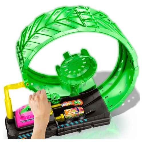 Set Hot Wheels Monster Trucks Glow in the Dark Epic Loop - Albagame