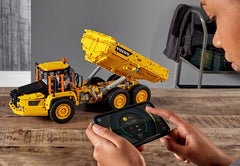 Lego Technic Volvo 6x6 Articulated Hauler 42114