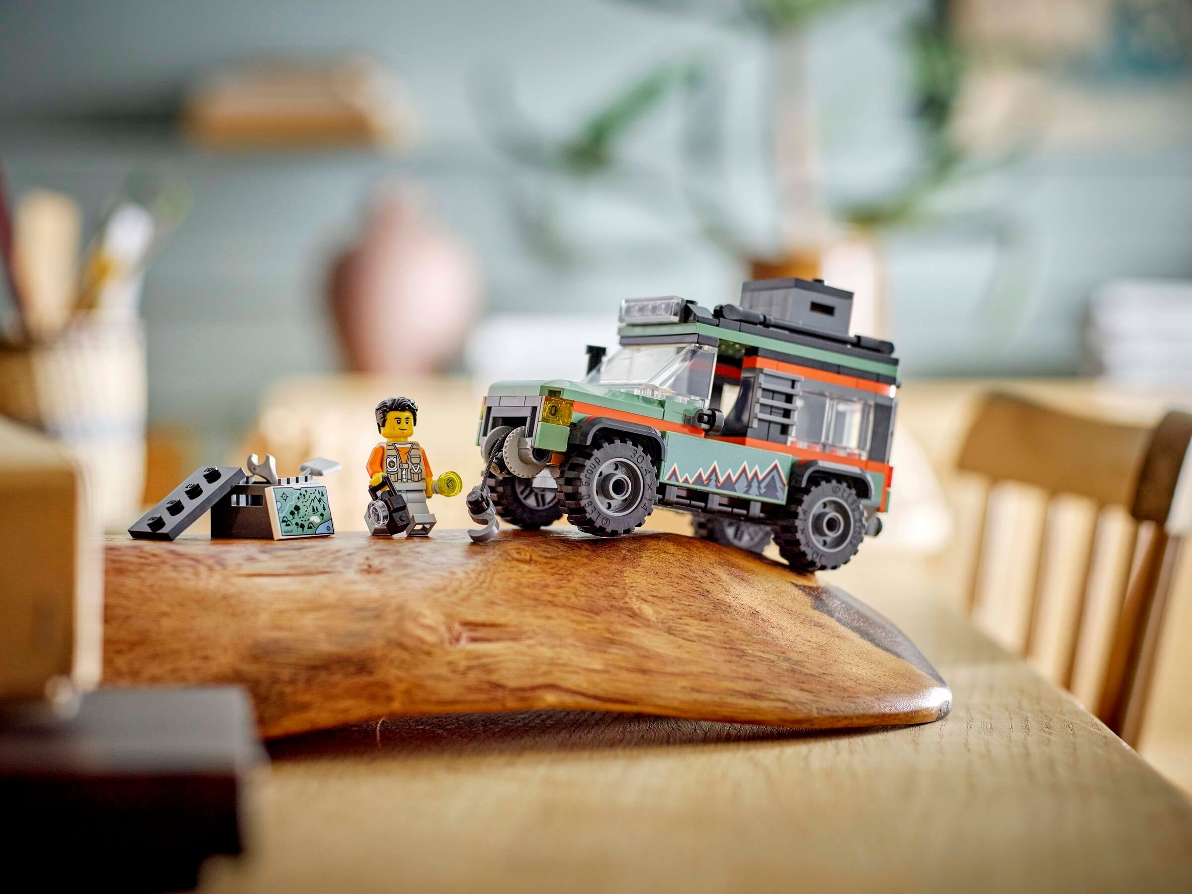 Lego City Off-Road 4x4 Mountain Truck 60447 - Albagame