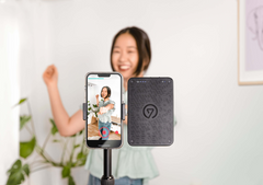 Elgato Key Light Mini , Illuminate on Command , Battery powered and compatible with iPhone Android Mac and PC , 10LAD9901 - Albagame