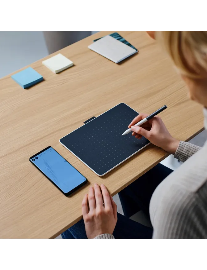 Wacom One Pen Tablet  Medium